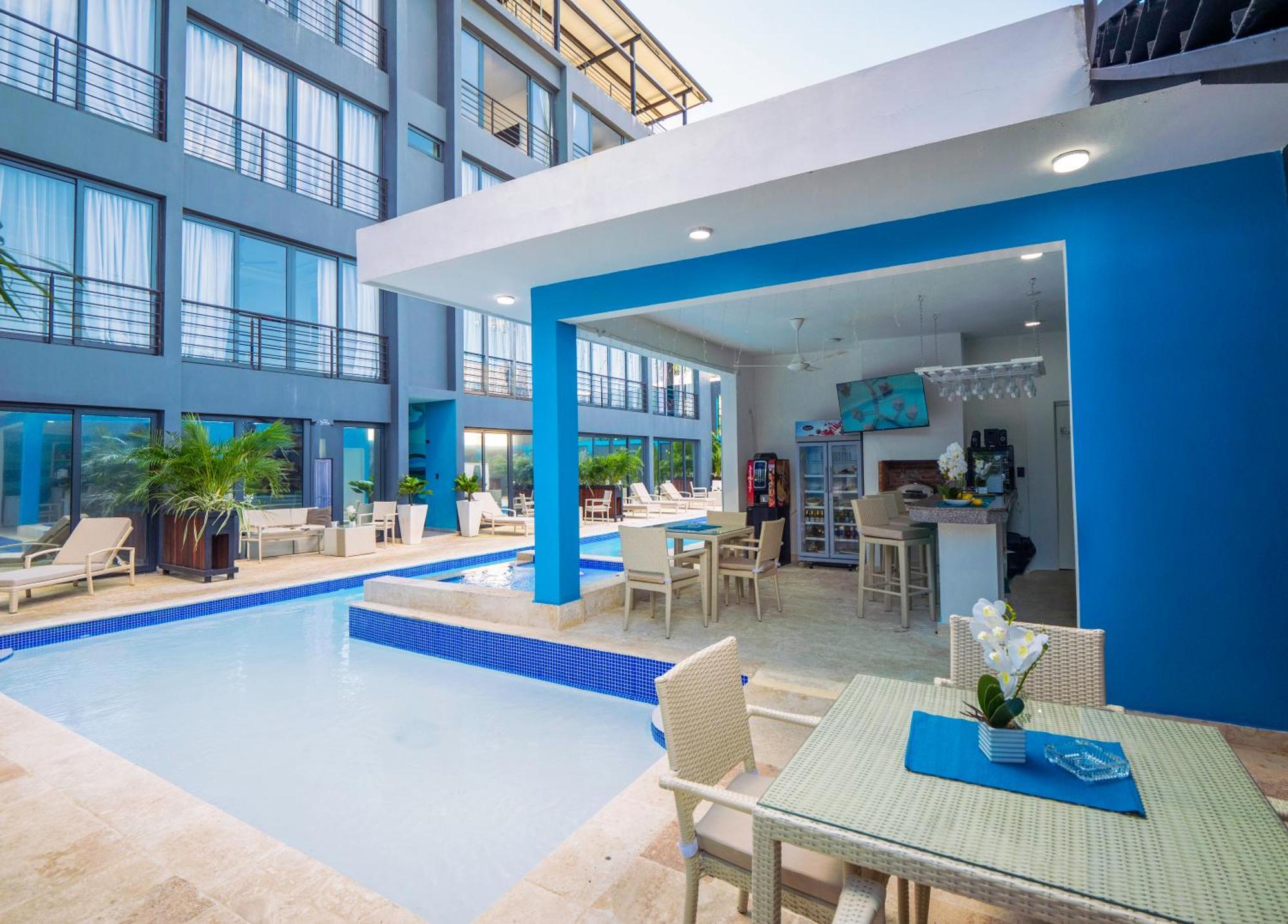 Instyle Residences At Rizz Suites Сосуа Экстерьер фото