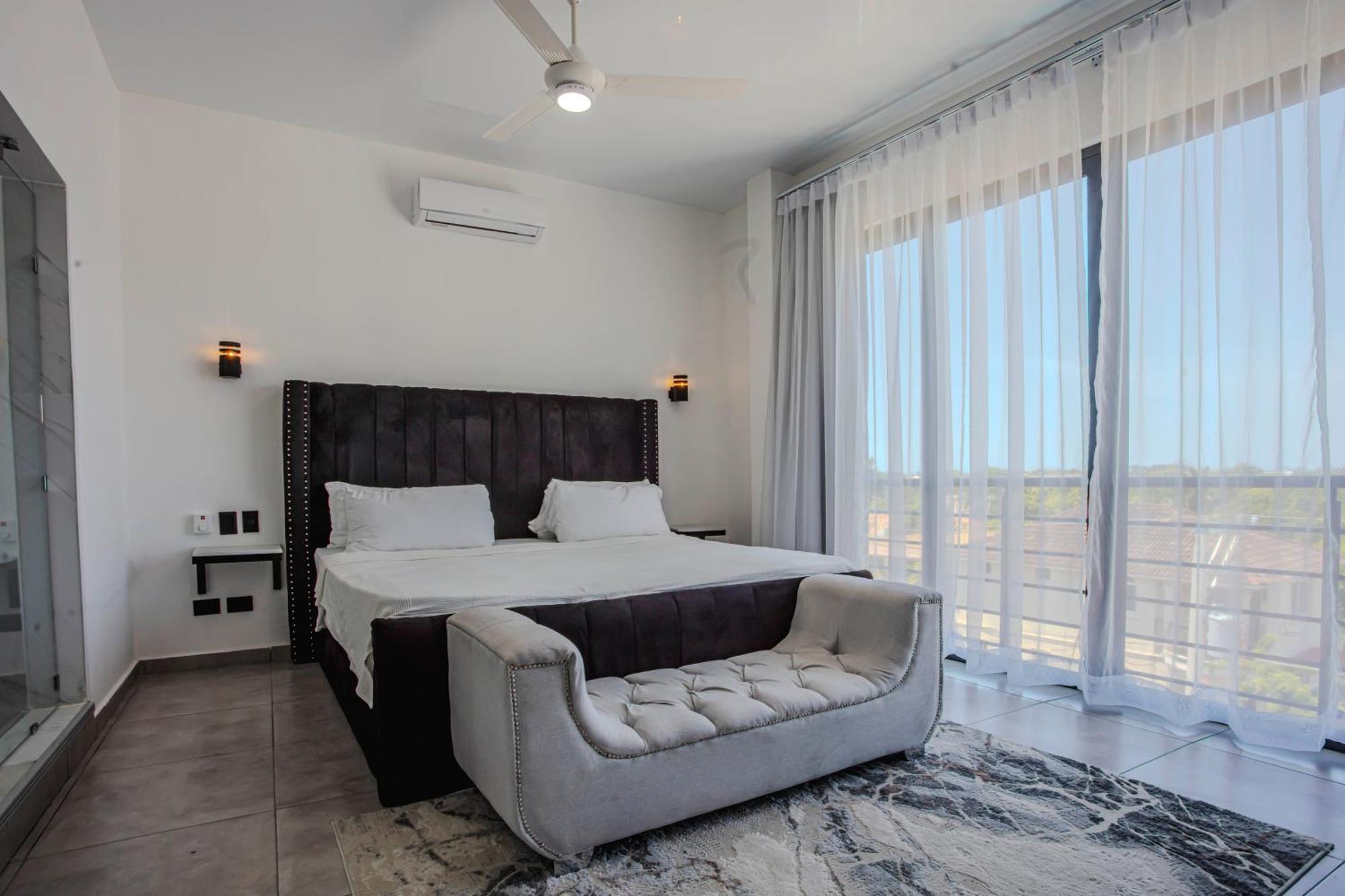 Instyle Residences At Rizz Suites Сосуа Экстерьер фото